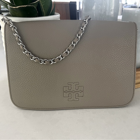 Tory Burch Shoulder Handbag with Crossbody Strap-Like New - Picture 1 of 5